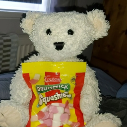 @laughableclown