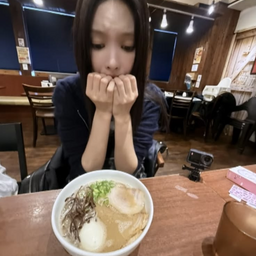 @tsukiiii