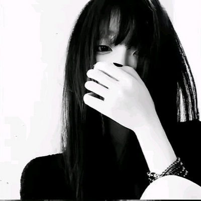 @Elysiaa