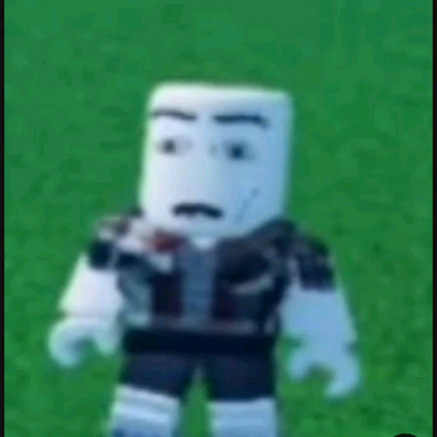 @LiamMakesDecks19
