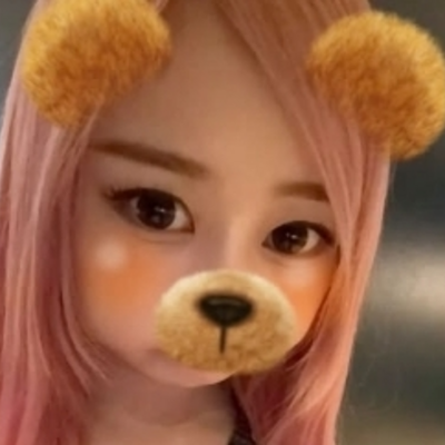 @Sasha_Straw